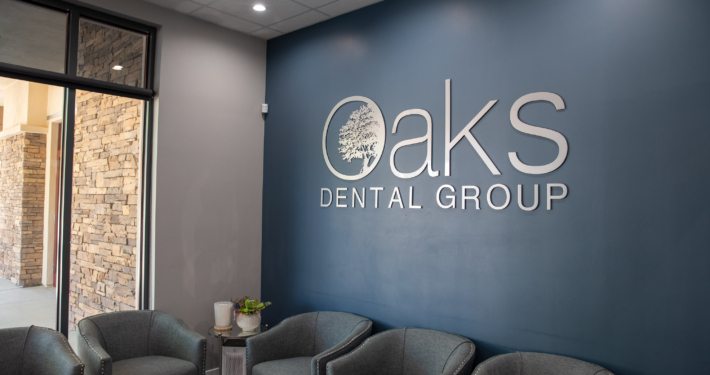 Oaks Dental | waiting room image